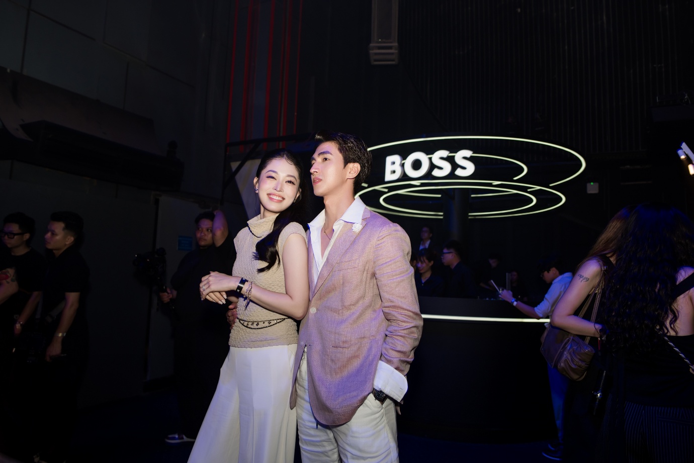 Dàn sao tỏa sáng trong sự kiện khai trương BOSS Hanoi Centre - Ảnh 5. Dàn sao tỏa sáng trong sự kiện khai trương BOSS Hanoi Centre - Ảnh 5.