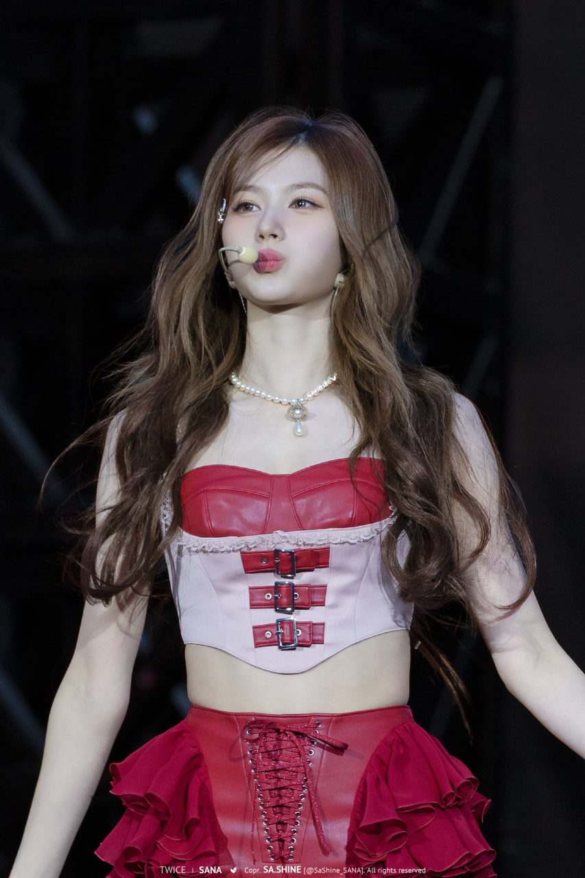 Đ&atilde; hiểu l&yacute; do đ&acirc;y l&agrave; mỹ nh&acirc;n đẹp nhất thế giới, n&oacute;i ngoại lệ showbiz cũng kh&ocirc;ng ngoa - Ảnh 4.