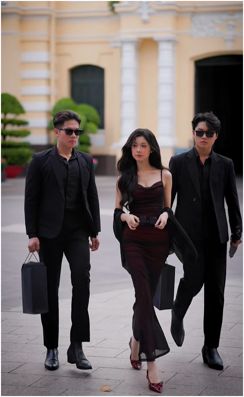 &ldquo;Tiểu thư xuống phố&rdquo; trend x&acirc;m chiếm MXH: V&igrave; sao ai cũng muốn nhập vai d&ugrave; 0 đồng c&aacute;t x&ecirc;?- Ảnh 3.