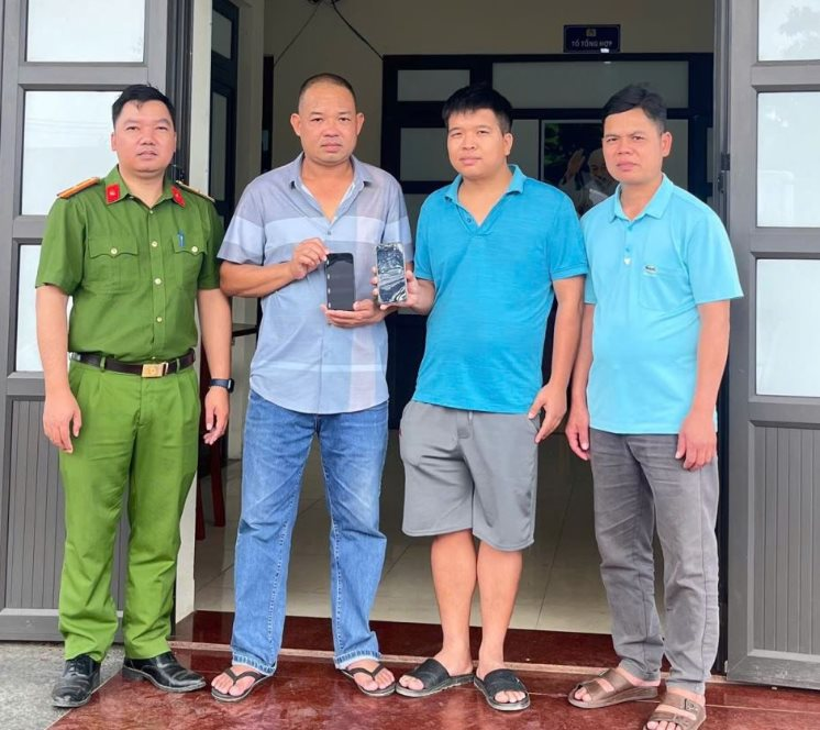 C&ocirc;ng an điều tra giao dịch 200 triệu đồng gửi tới t&agrave;i khoản ng&acirc;n h&agrave;ng của B&ugrave;i Th&agrave;nh Long SN 1984- Ảnh 1.