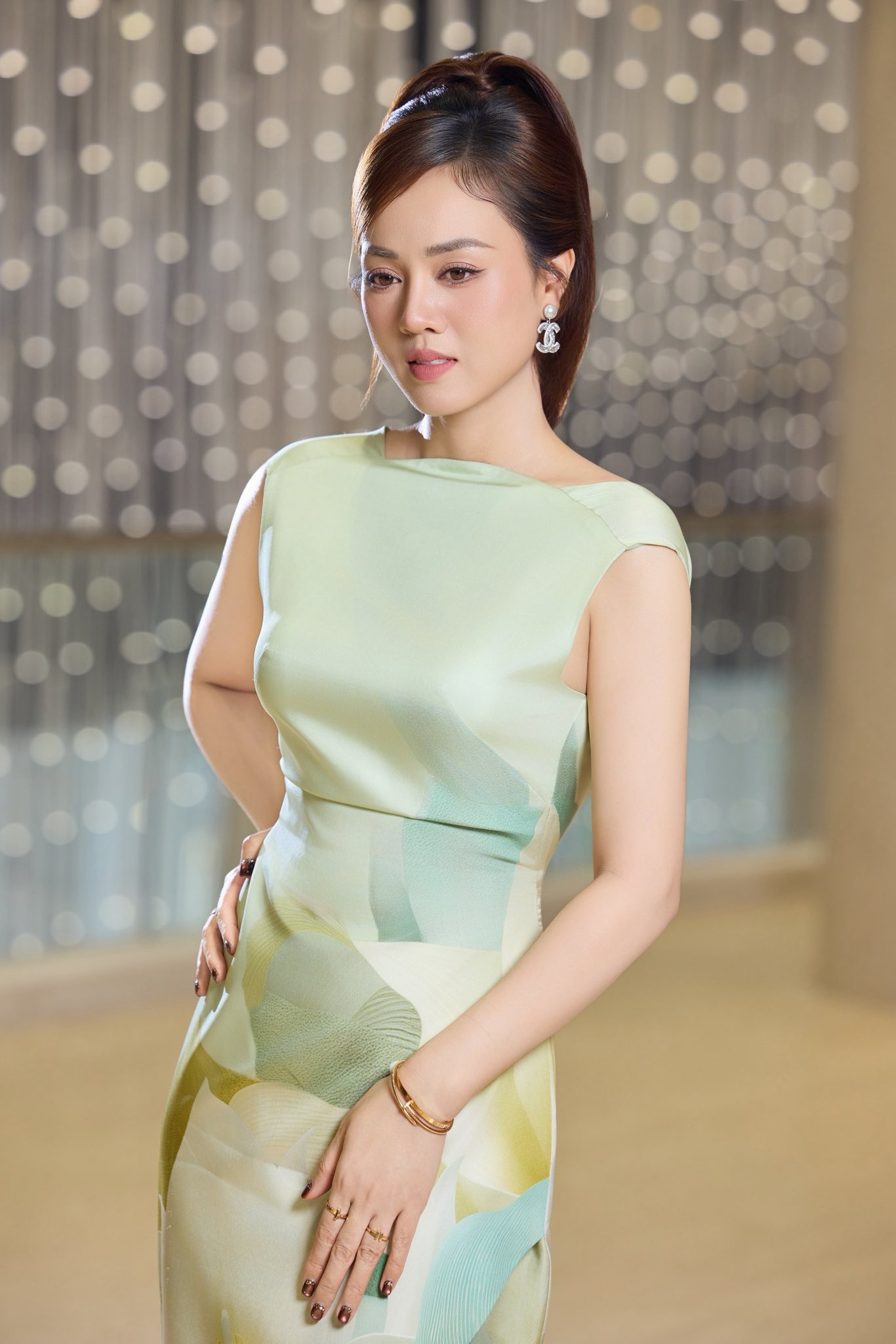 Vợ NS C&ocirc;ng L&yacute; n&oacute;i về chuyện Miu L&ecirc;: "Mong ch&uacute;ng ta tỉnh t&aacute;o"- Ảnh 1.