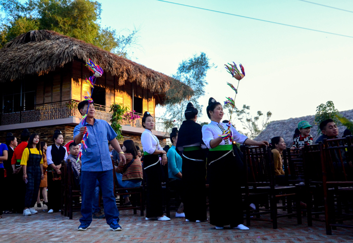 Cáp treo lên nơi từng là đài quan sát của Đại tướng Võ Nguyên Giáp: Đã động thổ, lên núi chỉ mất 15 phút- Ảnh 7. Cáp treo lên nơi từng là đài quan sát của Đại tướng Võ Nguyên Giáp: Đã động thổ, lên núi chỉ mất 15 phút- Ảnh 7.