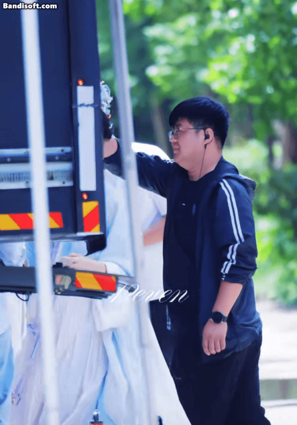 Giờ mới hiểu mỹ nhân da trắng hơn tuyết, mặt đẹp hơn trăng là thế nào: Nhìn phát mê liền, có là yêu quái cũng yêu- Ảnh 1. Giờ mới hiểu mỹ nhân da trắng hơn tuyết, mặt đẹp hơn trăng là thế nào: Nhìn phát mê liền, có là yêu quái cũng yêu- Ảnh 1.
