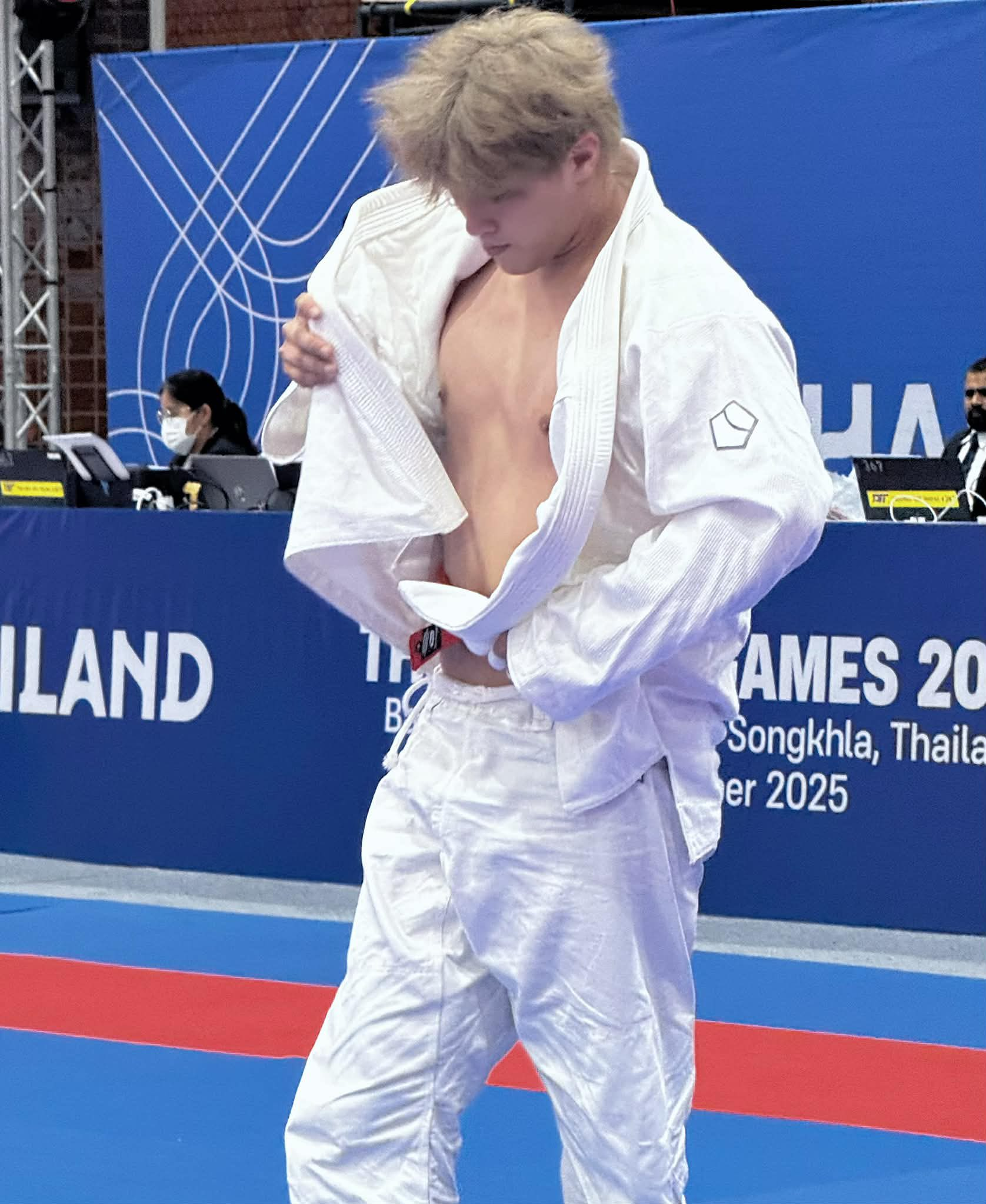 Hotboy tuyển v&otilde; Việt Nam từng nổi như cồn ở SEA Games bất ngờ thi Nam vương: Visual chuẩn nam thần, body đẹp kh&ocirc;ng t&igrave; vết!- Ảnh 5.