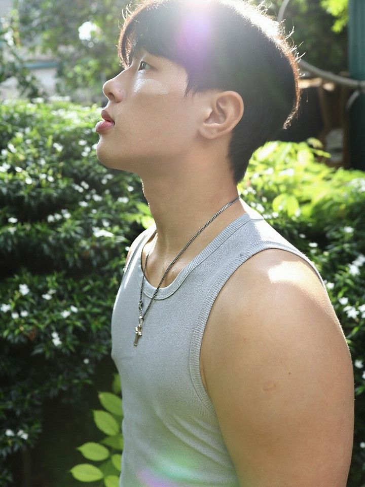 Hotboy tuyển v&otilde; Việt Nam từng nổi như cồn ở SEA Games bất ngờ thi Nam vương: Visual chuẩn nam thần, body đẹp kh&ocirc;ng t&igrave; vết!- Ảnh 10.