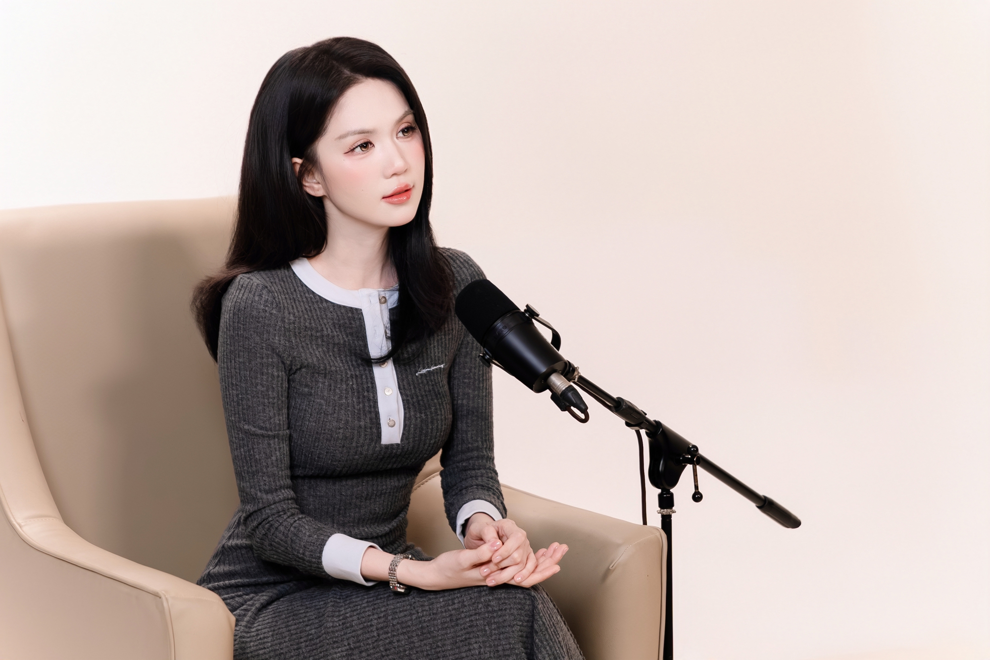Ngọc Trinh: Kh&ocirc;ng c&oacute; chồng con cũng được, t&ocirc;i chỉ muốn sống tốt cuộc đời m&igrave;nh- Ảnh 3.