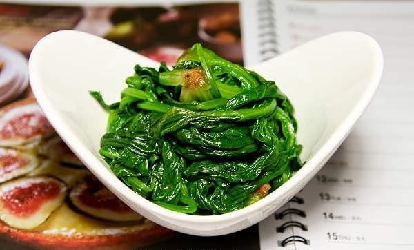 T&ocirc;i đ&atilde; tho&aacute;t chứng t&aacute;o b&oacute;n nhờ ăn lu&acirc;n phi&ecirc;n c&aacute;ch ng&agrave;y 4 m&oacute;n ăn "nhuận tr&agrave;ng tự nhi&ecirc;n" gi&uacute;p đường ruột sạch sẽ- Ảnh 5.