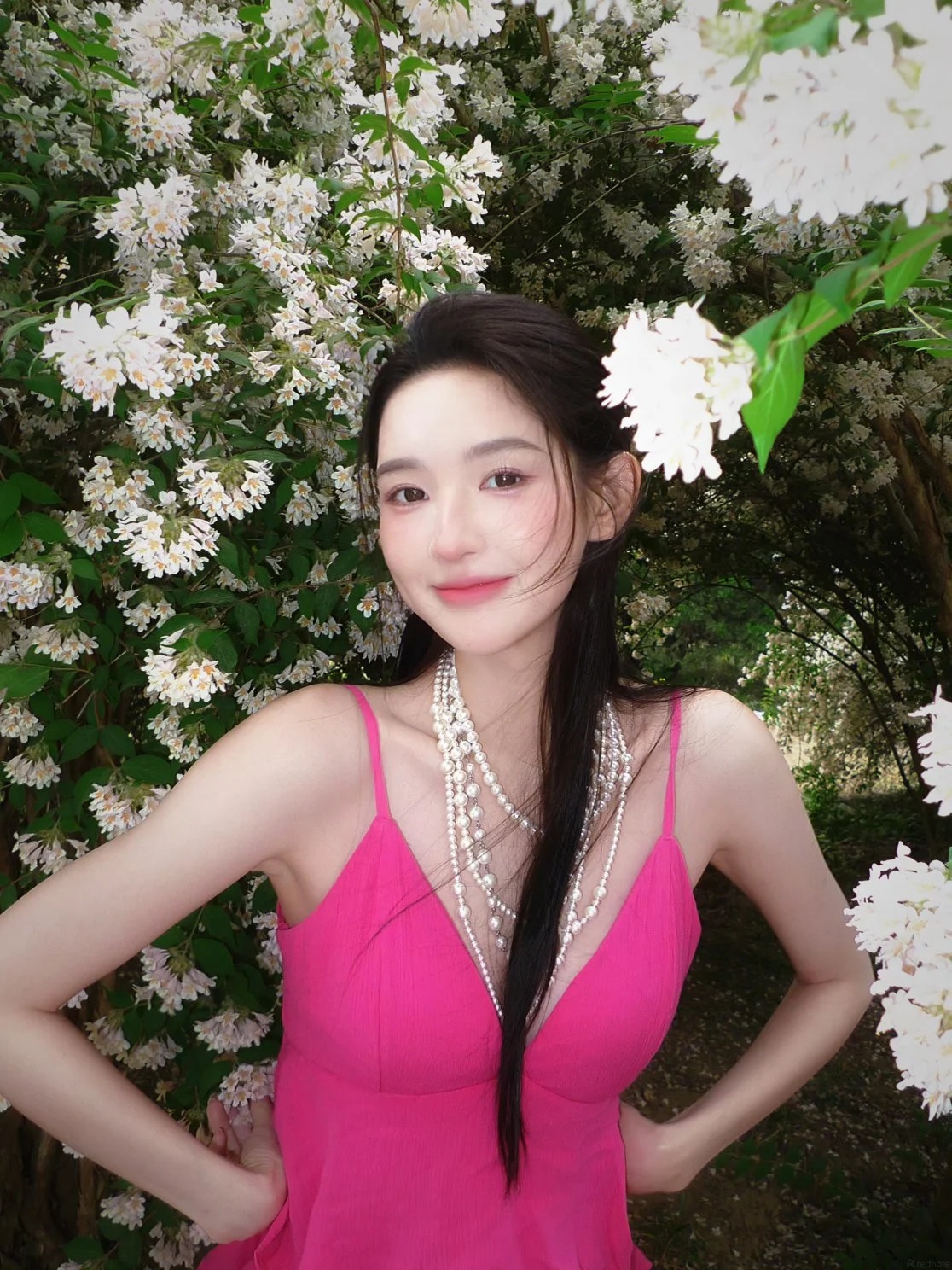 3 con gi&aacute;p n&ecirc;n "phủ hồng" tủ đồ th&aacute;ng 4 &Acirc;m lịch: Mặc đ&uacute;ng m&agrave;u, vận may gọi t&ecirc;n, t&igrave;nh duy&ecirc;n - t&agrave;i lộc c&ugrave;ng nở rộ- Ảnh 2.