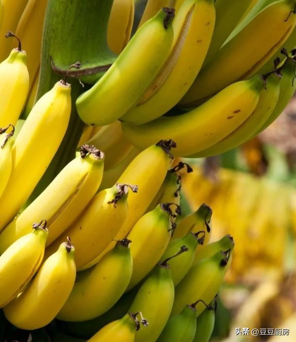 Đừng mua 5 loại chuối n&agrave;y, d&ugrave; c&oacute; rẻ đến đ&acirc;u v&igrave; l&agrave; "chuối được xử l&yacute; bằng h&oacute;a chất", người b&aacute;n kh&ocirc;ng d&aacute;m ăn- Ảnh 4.
