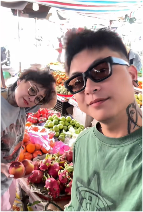 Mẹ đơn th&acirc;n H&agrave; Nội thu&ecirc; nh&agrave; kho cũ sống với Hồng H&agrave;i Nhi k&eacute;m 11 tuổi: C&oacute; giai đoạn vay 50 ngh&igrave;n để đi chợ- Ảnh 3.