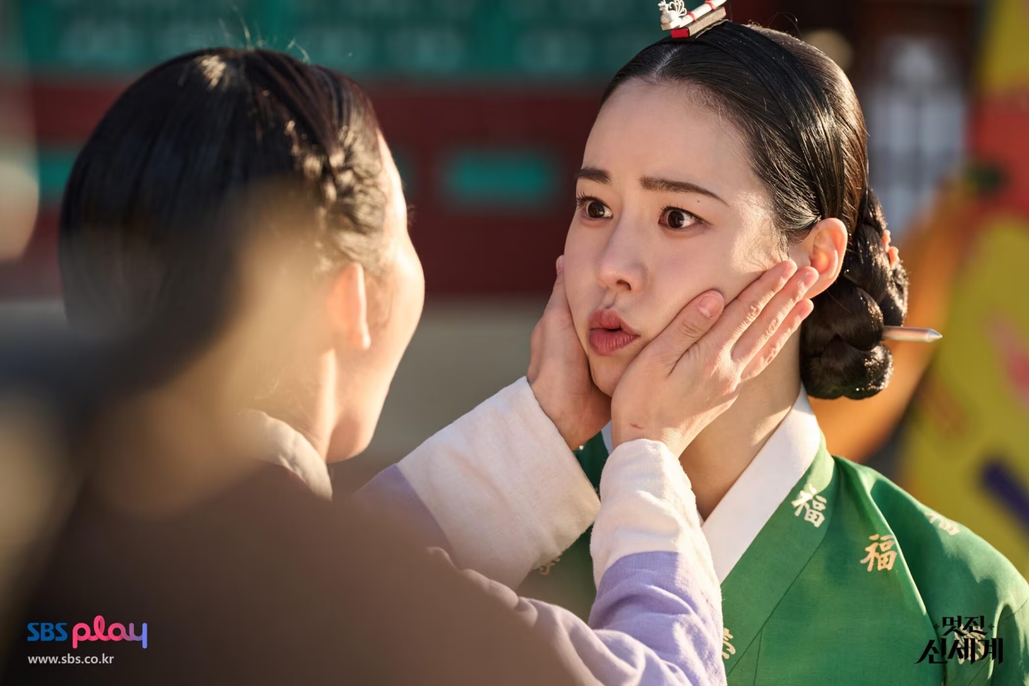 Hội phản diện phim H&agrave;n rủ nhau đ&oacute;ng phim h&agrave;i v&agrave; c&aacute;i kết: Cười s&aacute;i cả quai h&agrave;m, h&aacute; hốc mồm v&igrave; nữ ch&iacute;nh- Ảnh 4.