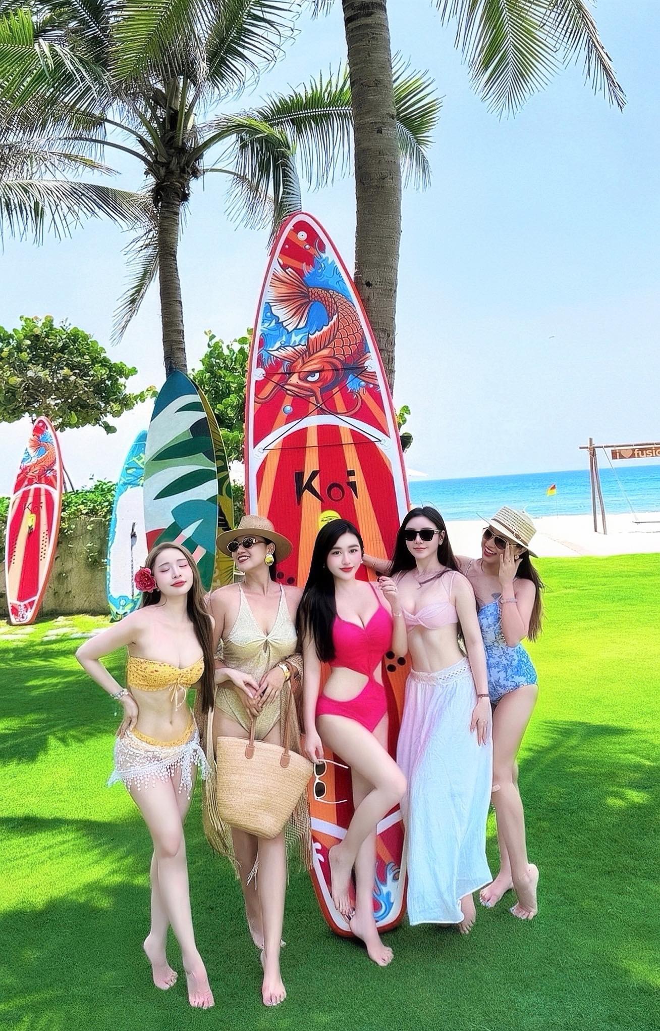 D&agrave;n mỹ nh&acirc;n phim giờ v&agrave;ng VTV diện bikini "đọ sắc", body ai cũng n&oacute;ng bỏng căng tr&agrave;n- Ảnh 1.