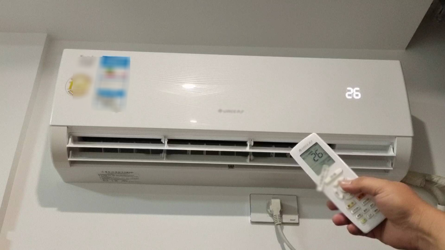 Kh&ocirc;ng phải 26 độ C, đ&acirc;y mới l&agrave; nhiệt độ điều h&ograve;a l&yacute; tưởng vừa m&aacute;t vừa tiết kiệm điện? Nhiều gia đ&igrave;nh d&ugrave;ng nhiều năm vẫn hiểu sai- Ảnh 1.