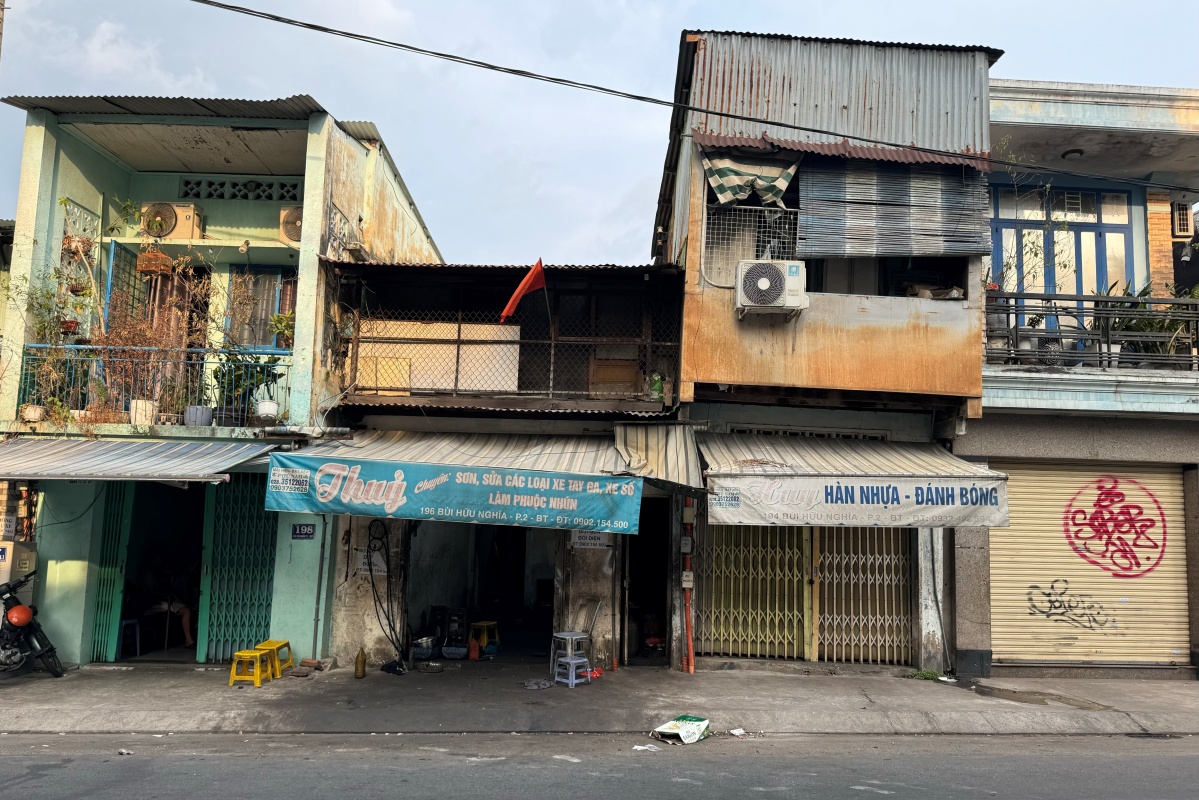 Người d&acirc;n ven rạch Xuy&ecirc;n T&acirc;m th&aacute;o dỡ nh&agrave;, b&agrave;n giao mặt bằng để phục vụ đại dự &aacute;n hơn 17.000 tỉ đồng ở TP.HCM- Ảnh 9.