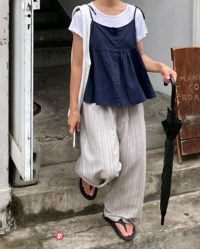 C&ocirc;ng thức phối đồ &ldquo;2 lớp&rdquo; đang khiến những chiếc &aacute;o hai d&acirc;y trở n&ecirc;n th&uacute; vị hơn hẳn- Ảnh 4.