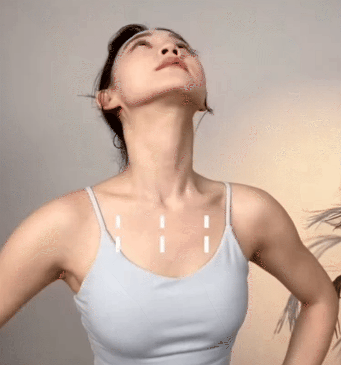 C&ocirc; g&aacute;i H&agrave;n Quốc khoe l&agrave;n da tuổi 50 của mẹ: H&oacute;a ra ng&agrave;y n&agrave;o b&agrave; cũng l&agrave;m 1 việc gi&uacute;p trẻ l&acirc;u hơn, giảm nếp nhăn l&atilde;o h&oacute;a- Ảnh 6.