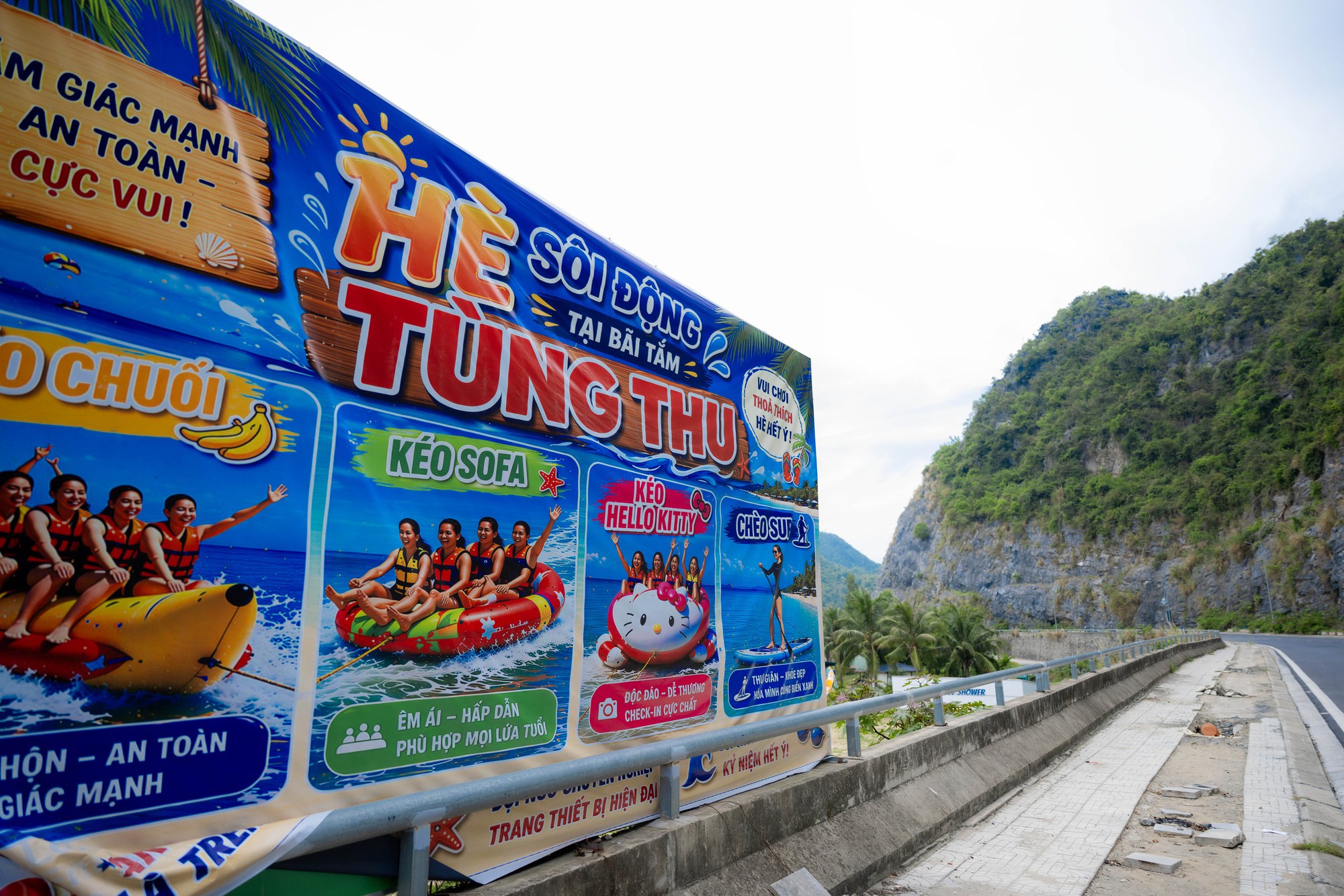Cận cảnh khu vực b&atilde;i tắm T&ugrave;ng Thu sau thời điểm nh&oacute;m ca sĩ Miu L&ecirc; bị ph&aacute;t hiện sử dụng ma t&uacute;y - Ảnh 1.