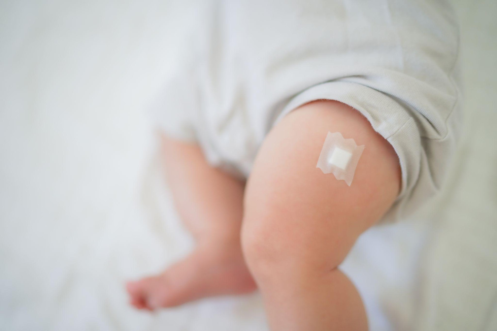L&aacute; chắn bảo vệ trẻ dưới 1 tuổi khỏi virus RSV - Ảnh 3.