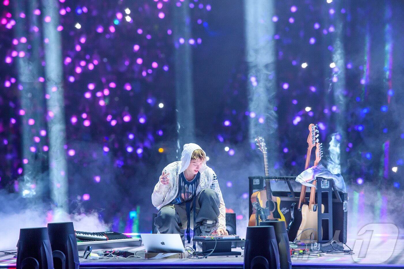 Xuất hiện BIGBANG phi&ecirc;n bản &ldquo;chiết c&agrave;nh&rdquo; nhưng kh&ocirc;ng ai gh&eacute;t nổi v&igrave; qu&aacute; đẹp trai - Ảnh 7.