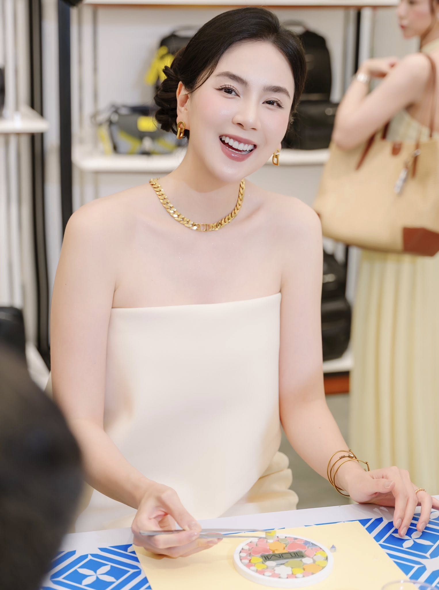 Trạng th&aacute;i mới g&acirc;y ch&uacute; &yacute; của MC Mai Ngọc - con d&acirc;u đại gia nổi tiếng ở Bắc Ninh- Ảnh 6.