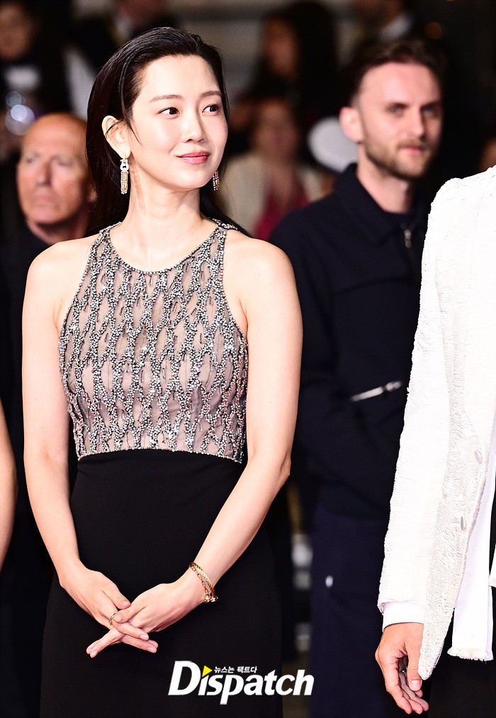 Mỹ nh&acirc;n ng&atilde; đẹp nhất Baeksang đến Cannes: Kh&ocirc;ng ng&atilde; nữa vẫn cực kỳ cuốn h&uacute;t!- Ảnh 11.