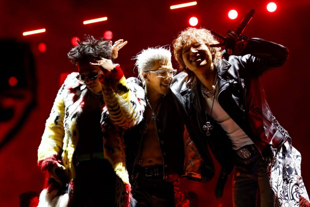Xuất hiện BIGBANG phi&ecirc;n bản &ldquo;chiết c&agrave;nh&rdquo; nhưng kh&ocirc;ng ai gh&eacute;t nổi v&igrave; qu&aacute; đẹp trai - Ảnh 9.