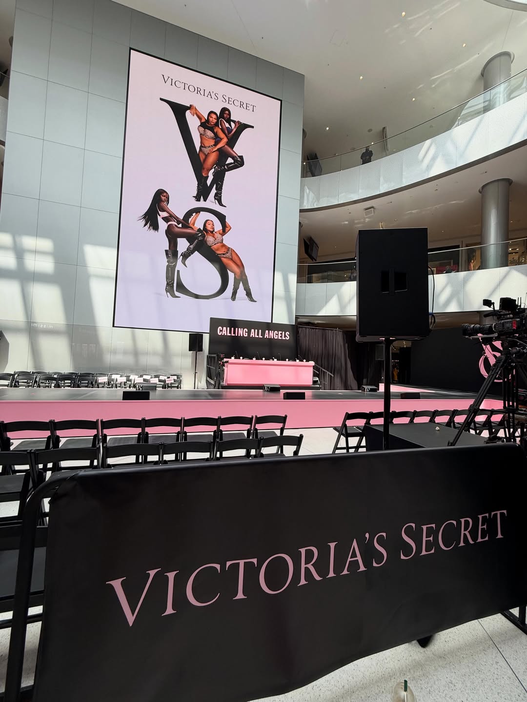 Ho&agrave;ng Th&ugrave;y ch&iacute;nh thức thừa nhận kh&ocirc;ng đủ điều kiện casting Victoria's Secret do chưa đọc kỹ "đề"- Ảnh 2.