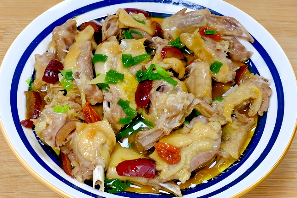 Kh&ocirc;ng phải thịt g&agrave; hay thịt b&ograve;, đ&acirc;y l&agrave; 3 m&oacute;n si&ecirc;u ngon từ 3 loại thịt bạn n&ecirc;n nấu cho gia đ&igrave;nh ăn v&agrave;o m&ugrave;a h&egrave;- Ảnh 6.