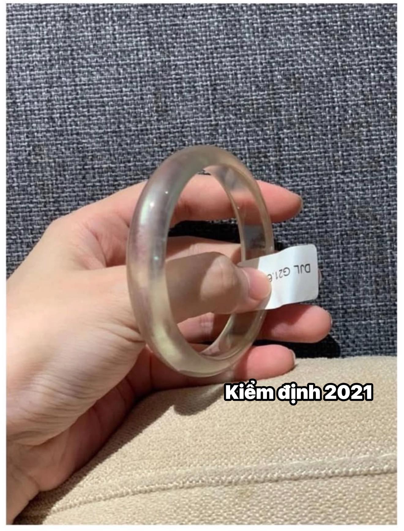Gallery - Từ chiếc vòng phỉ thúy 5 năm chưa "yên" của Hằng Túi: Người mới chơi ngọc cần biết gì để không lạc giữa "ma trận" thật - giả? - image 2