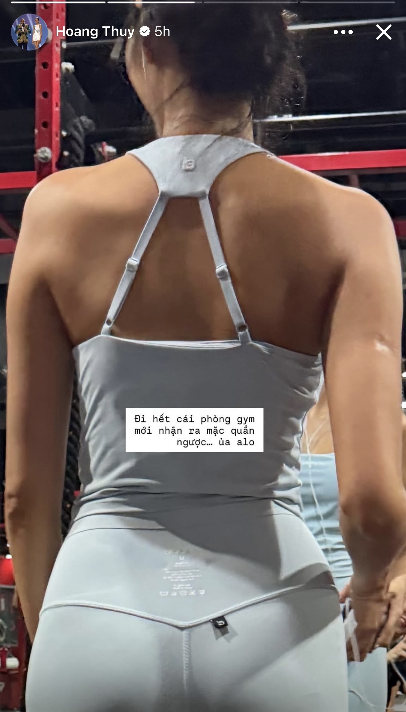 Chuyện xấu hổ của Ho&agrave;ng Th&ugrave;y ở ph&ograve;ng gym- Ảnh 1.