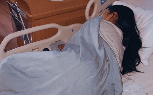 Một nh&acirc;n vi&ecirc;n y tế bị phạt 35 triệu đồng v&igrave; quảng c&aacute;o 'vaccine HIV' sai sự thật - Ảnh 2.