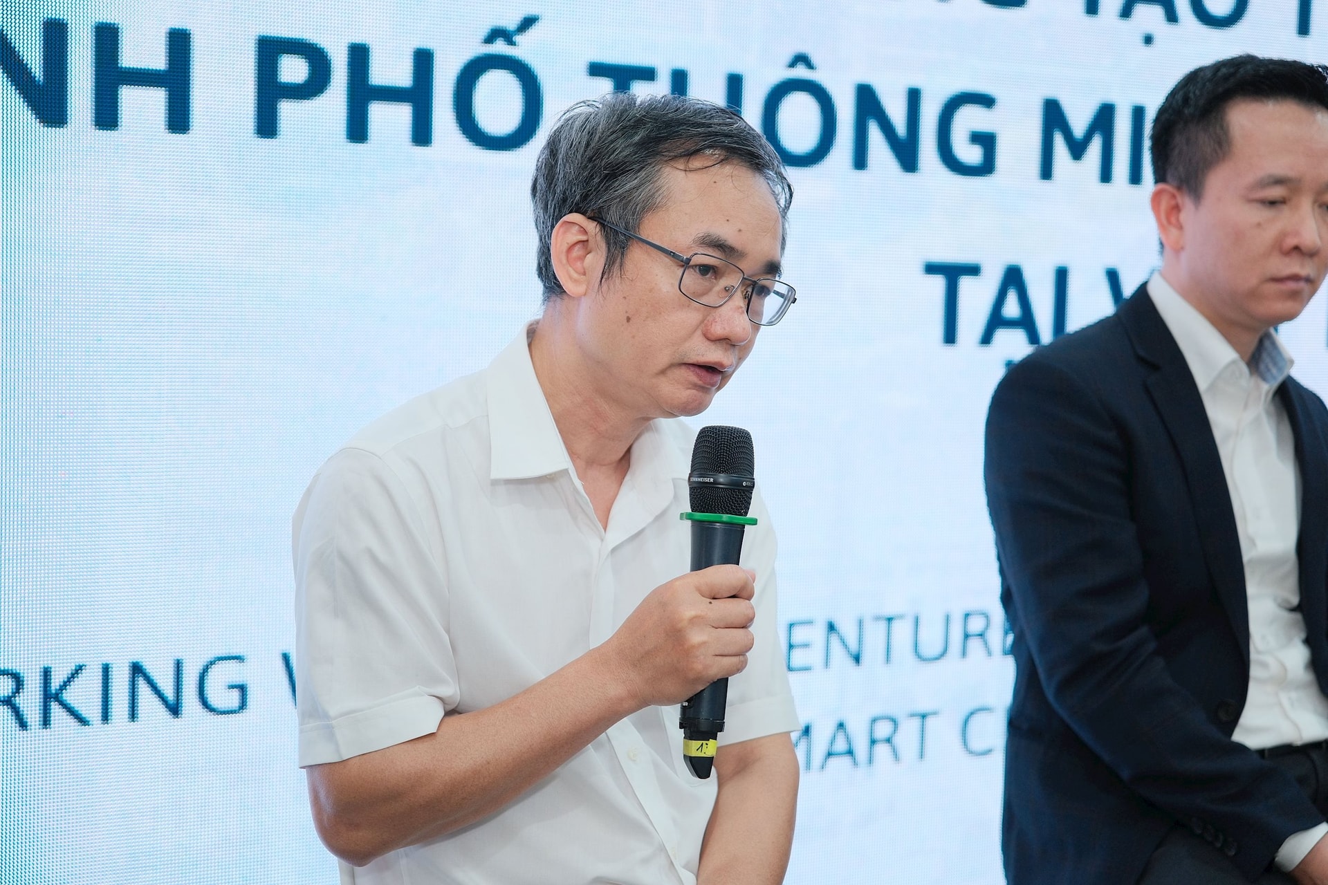 Tin vui: Việt Nam c&oacute; 1 lĩnh vực đang được luật h&oacute;a bằng 10 năm trước cộng lại, tiềm năng to&agrave;n cầu 6.000 tỷ USD- Ảnh 6.