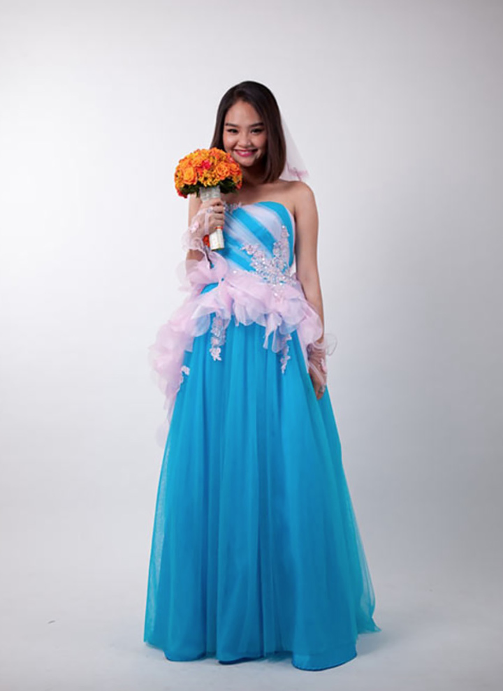 Cuộc sống tr&aacute;i ngược của d&agrave;n mỹ nh&acirc;n phim "Nh&agrave; c&oacute; 5 n&agrave;ng ti&ecirc;n" sau 13 năm- Ảnh 1.