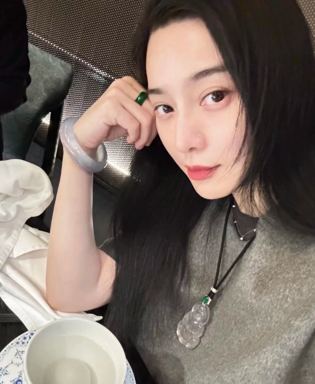 Từ chiếc v&ograve;ng phỉ th&uacute;y 5 năm chưa "y&ecirc;n" của Hằng T&uacute;i: Người mới chơi ngọc cần biết g&igrave; để kh&ocirc;ng lạc giữa "ma trận" thật - giả? - Ảnh 6.