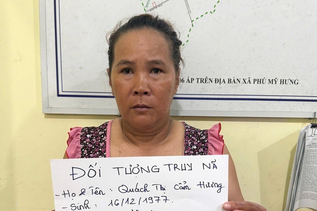 Khống chế, bắt giữ Qu&aacute;ch Thị Cẩm Hương SN 1977- Ảnh 1.