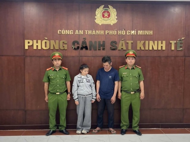 Đột k&iacute;ch một kho h&agrave;ng, c&ocirc;ng an ph&aacute;t hiện đường d&acirc;y sản xuất bột ngọt Ajinomoto giả, hơn 4 tấn đ&atilde; tuồn ra thị trường- Ảnh 2.