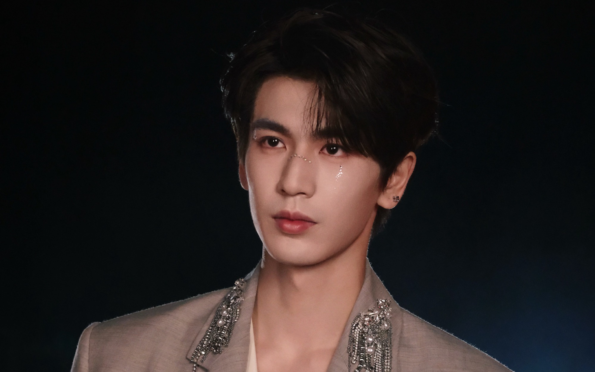 Hot nhất Weibo: Trương Lăng H&aacute;ch v&agrave; Điền Hi Vi lộ bằng chứng phim giả t&igrave;nh thật r&otilde; như ban ng&agrave;y- Ảnh 2.