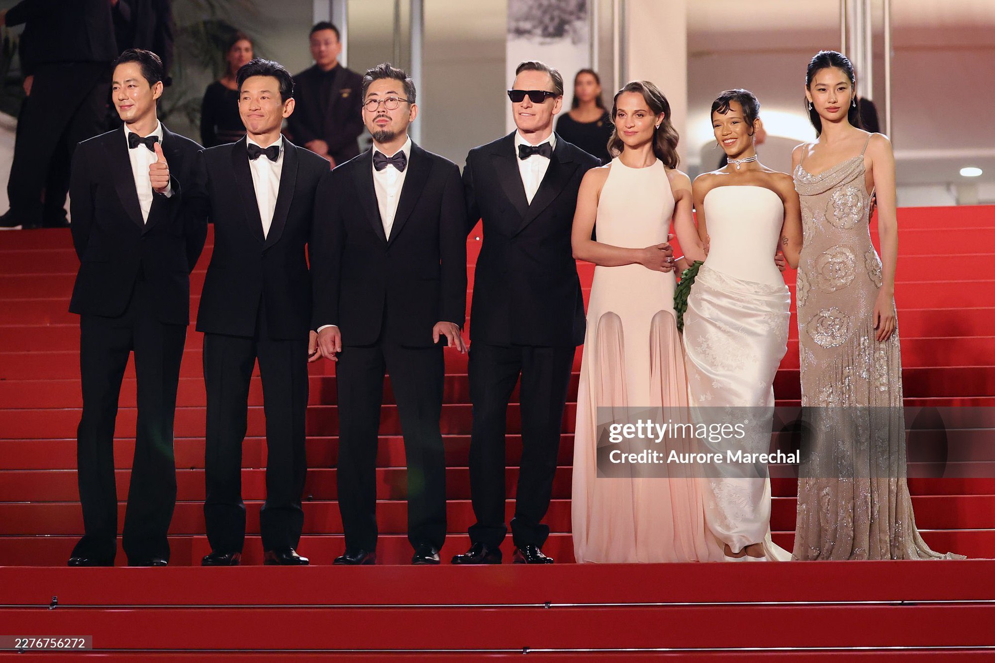 Gallery - Hope hay xuất sắc nhận tràng vỗ tay 6 phút ở Cannes - image 3