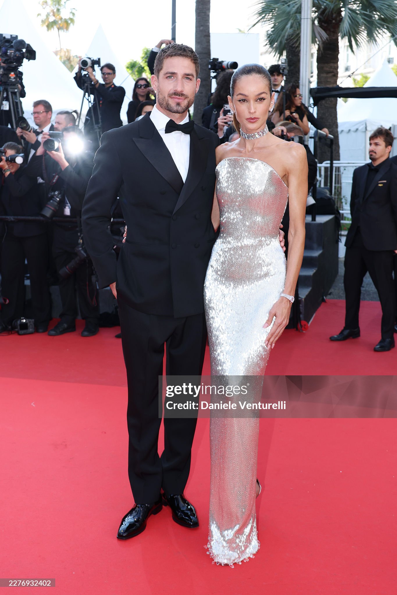 LHP Cannes ng&agrave;y 7: Vợ Ronaldo khoe body "ngồn ngộn", si&ecirc;u mẫu Coco Rocha "thị phạm" tạo d&aacute;ng ngay tr&ecirc;n thảm đỏ- Ảnh 24.