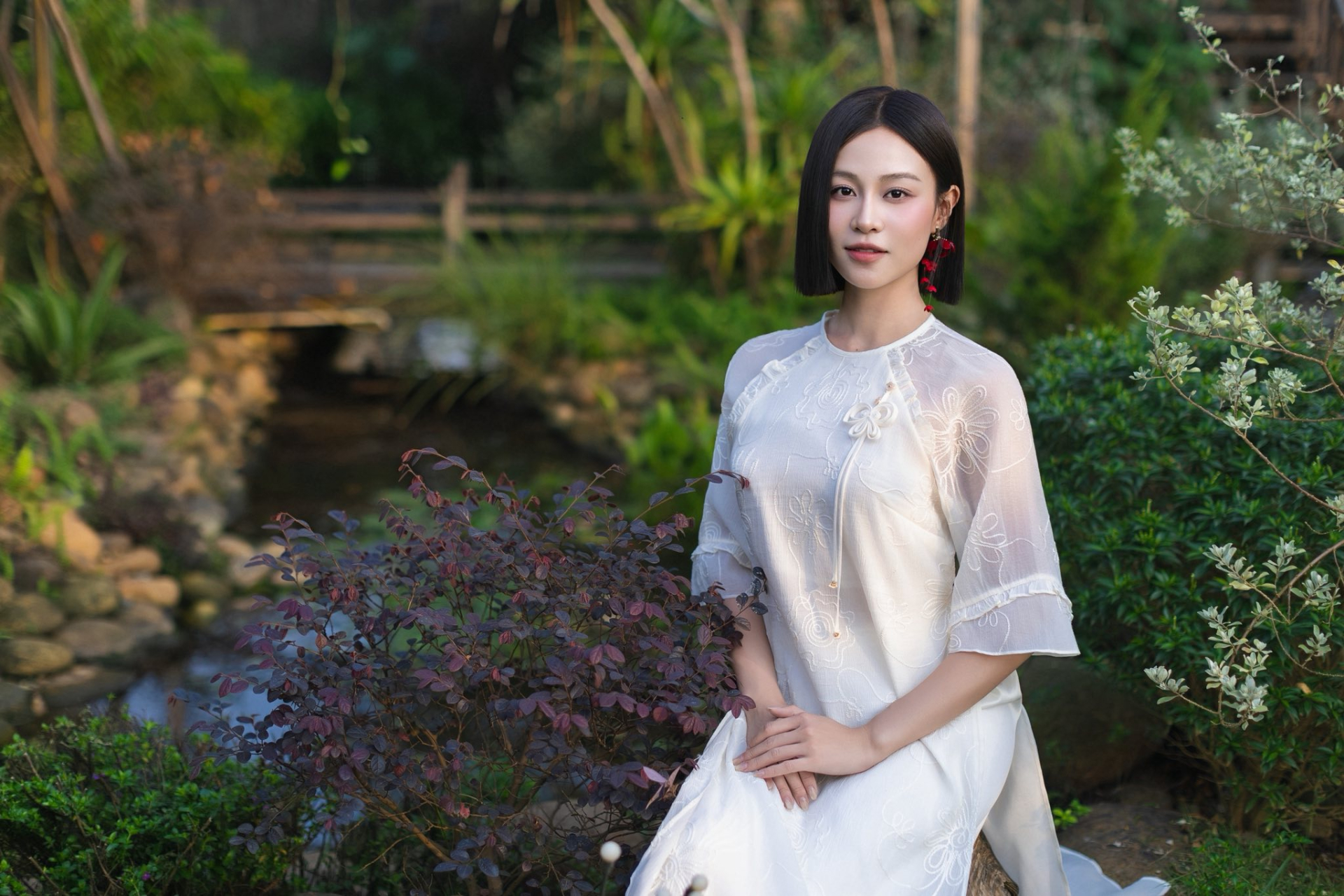Nữ ho&agrave;ng nước mắt Vbiz gi&agrave; đi chục tuổi v&igrave; kiểu t&oacute;c thảm họa, tạo h&igrave;nh xấu nhất sự nghiệp l&agrave; đ&acirc;y- Ảnh 8.
