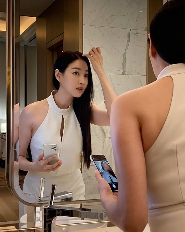 Th&aacute;i độ lạ của "Hoa hậu quốc d&acirc;n" bị tịch thu nh&agrave; 11 tỷ- Ảnh 7.