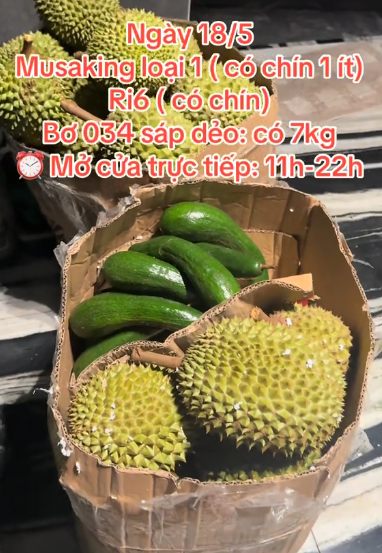 Sạp sầu ri&ecirc;ng trước biệt thự 3 mặt tiền 80 tỷ ở Ph&uacute; Mỹ Hưng g&acirc;y sốt: 2h chiều đ&atilde; hết sạch, chủ nh&agrave; vừa mừng vừa lo- Ảnh 6.