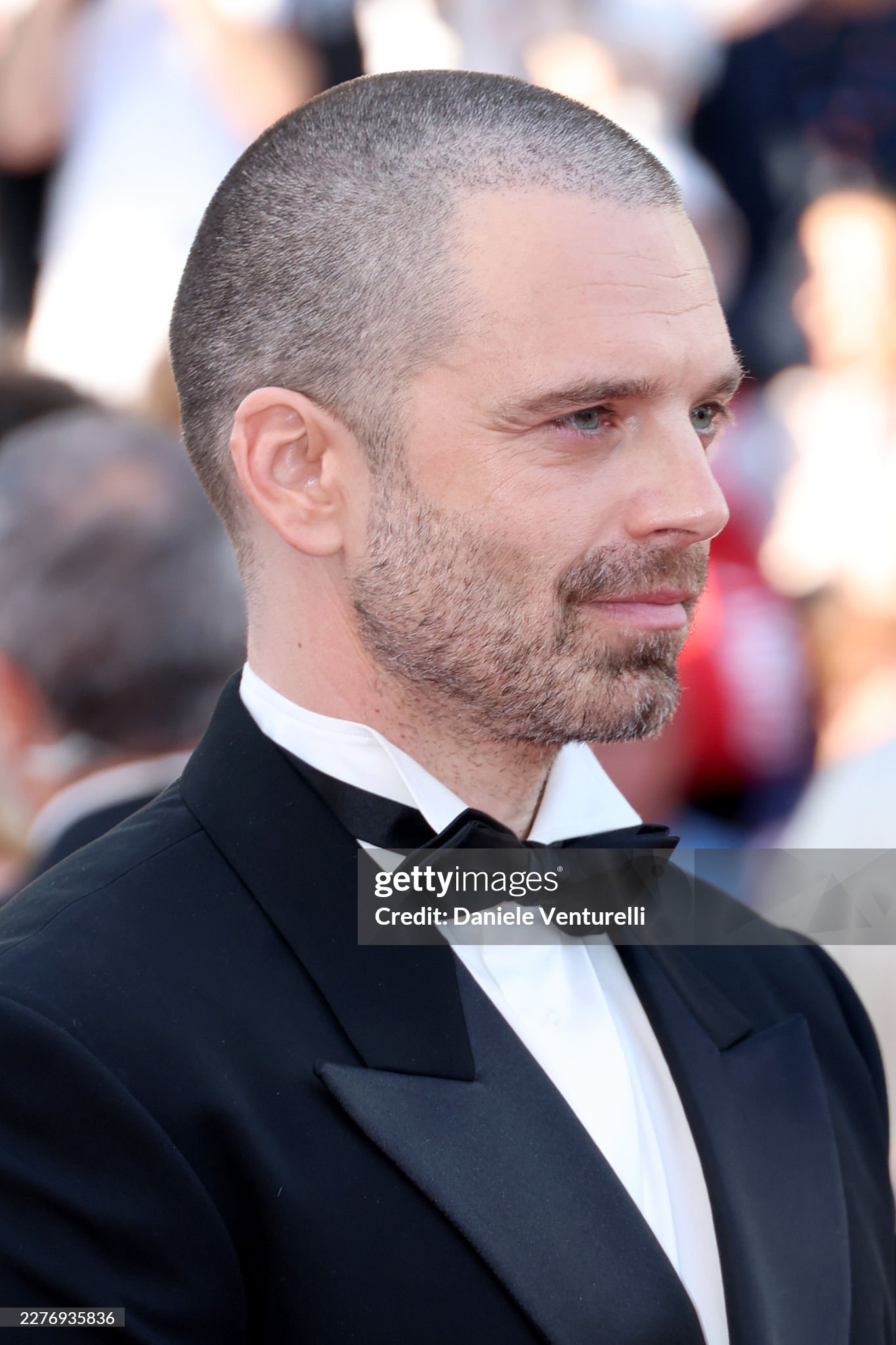 LHP Cannes ng&agrave;y 7: Vợ Ronaldo khoe body "ngồn ngộn", si&ecirc;u mẫu Coco Rocha "thị phạm" tạo d&aacute;ng ngay tr&ecirc;n thảm đỏ- Ảnh 10.