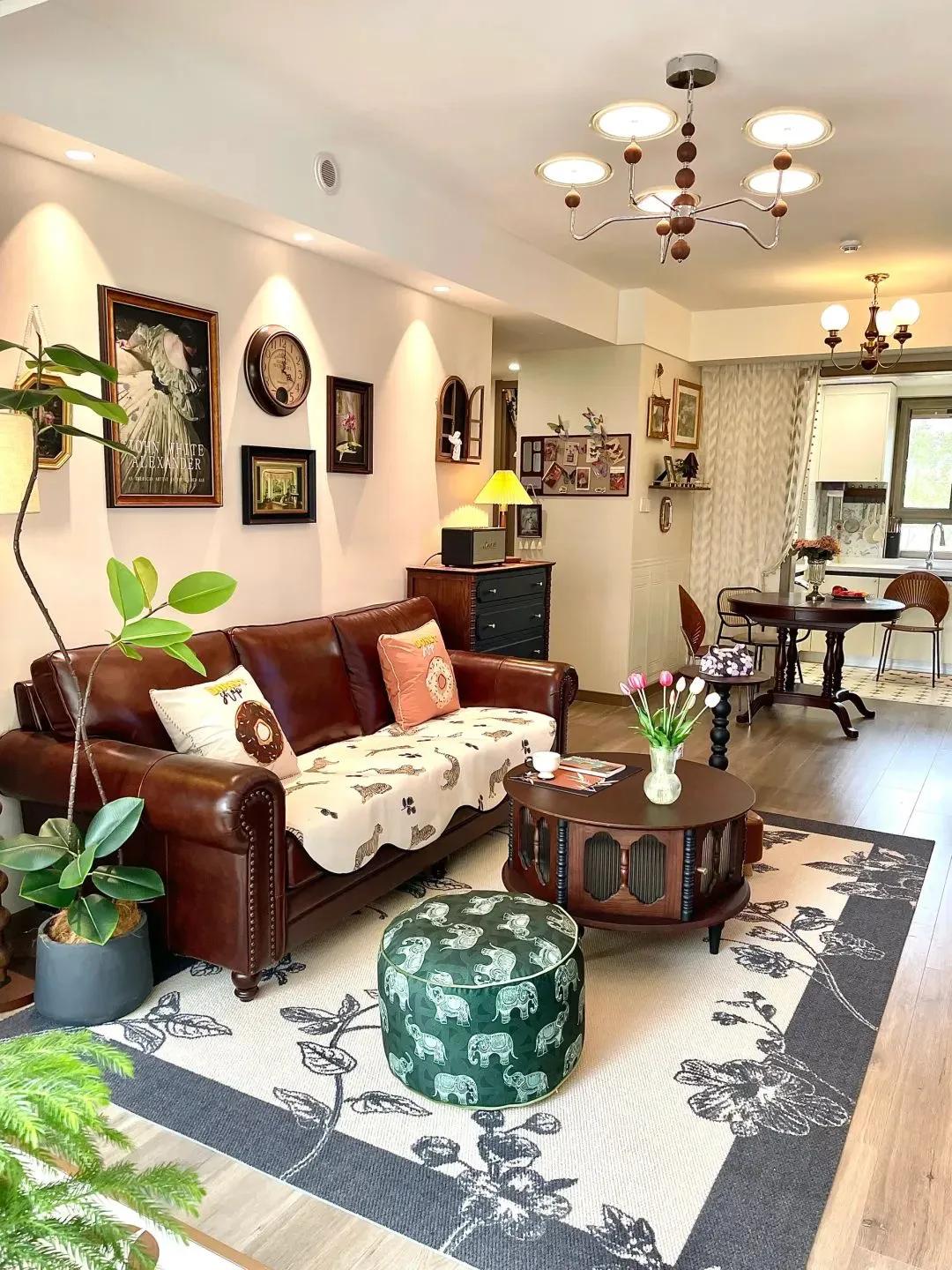 Căn hộ 80m&sup2; được mẹ t&ocirc;i decor như biệt thự ch&acirc;u &Acirc;u: Kh&aacute;ch tới chơi cứ hỏi &ldquo;Nh&agrave; n&agrave;y thật sự ở chung cư sao?&rdquo; - Ảnh 2.