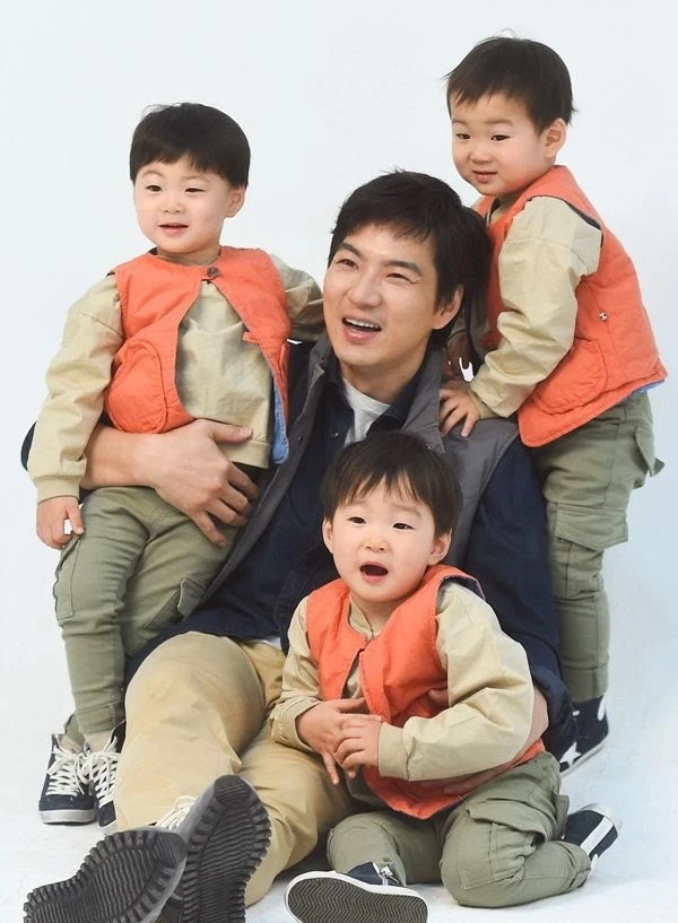Daehan - Minguk - Manse l&agrave;m g&igrave; m&agrave; để bố l&ecirc;n hẳn truyền h&igrave;nh thốt ra: "3 đứa con t&ocirc;i đ&atilde; biến mất, giờ ch&uacute;ng như người xa lạ"?- Ảnh 7.