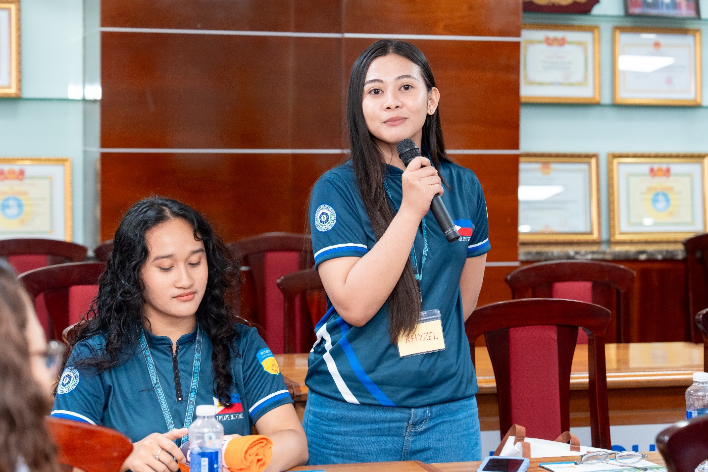 Sinh vi&ecirc;n HUTECH bước v&agrave;o &ldquo;lớp học hội nhập&rdquo; c&ugrave;ng bạn b&egrave; quốc tế - Ảnh 3.
