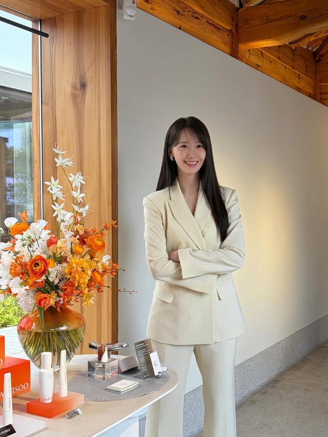 Mỹ nh&acirc;n đẹp từ trong trứng nước: U40 kh&ocirc;ng gi&agrave; m&agrave; "l&atilde;o h&oacute;a ngược", style s&agrave;nh điệu ngang g&aacute;i trẻ- Ảnh 7.