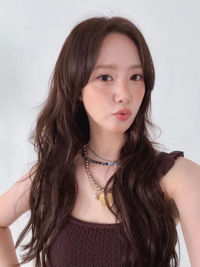 Mỹ nh&acirc;n đẹp từ trong trứng nước: U40 kh&ocirc;ng gi&agrave; m&agrave; "l&atilde;o h&oacute;a ngược", style s&agrave;nh điệu ngang g&aacute;i trẻ- Ảnh 4.