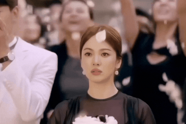 Qu&aacute; khứ kh&oacute; tin của Song Hye Kyo v&agrave; Đậu Ki&ecirc;u- Ảnh 1.