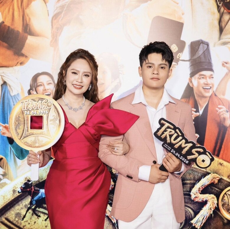 Cặp đ&ocirc;i vi&ecirc;n m&atilde;n nhất nh&igrave; showbiz Việt: Nh&agrave; g&aacute;i trẻ m&atilde;i kh&ocirc;ng gi&agrave; suốt 20 năm, nh&agrave; trai nghe t&ecirc;n đ&atilde; thấy nể- Ảnh 5.